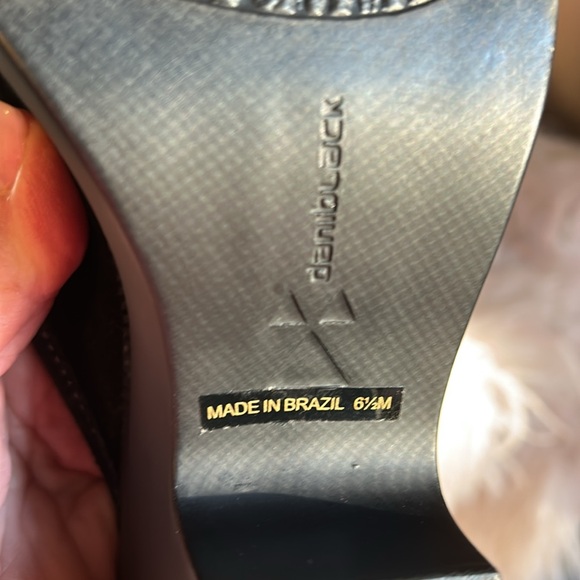 Black suede platform clog by DANIBLACK Size 6 1/2 M - Picture 7 of 8